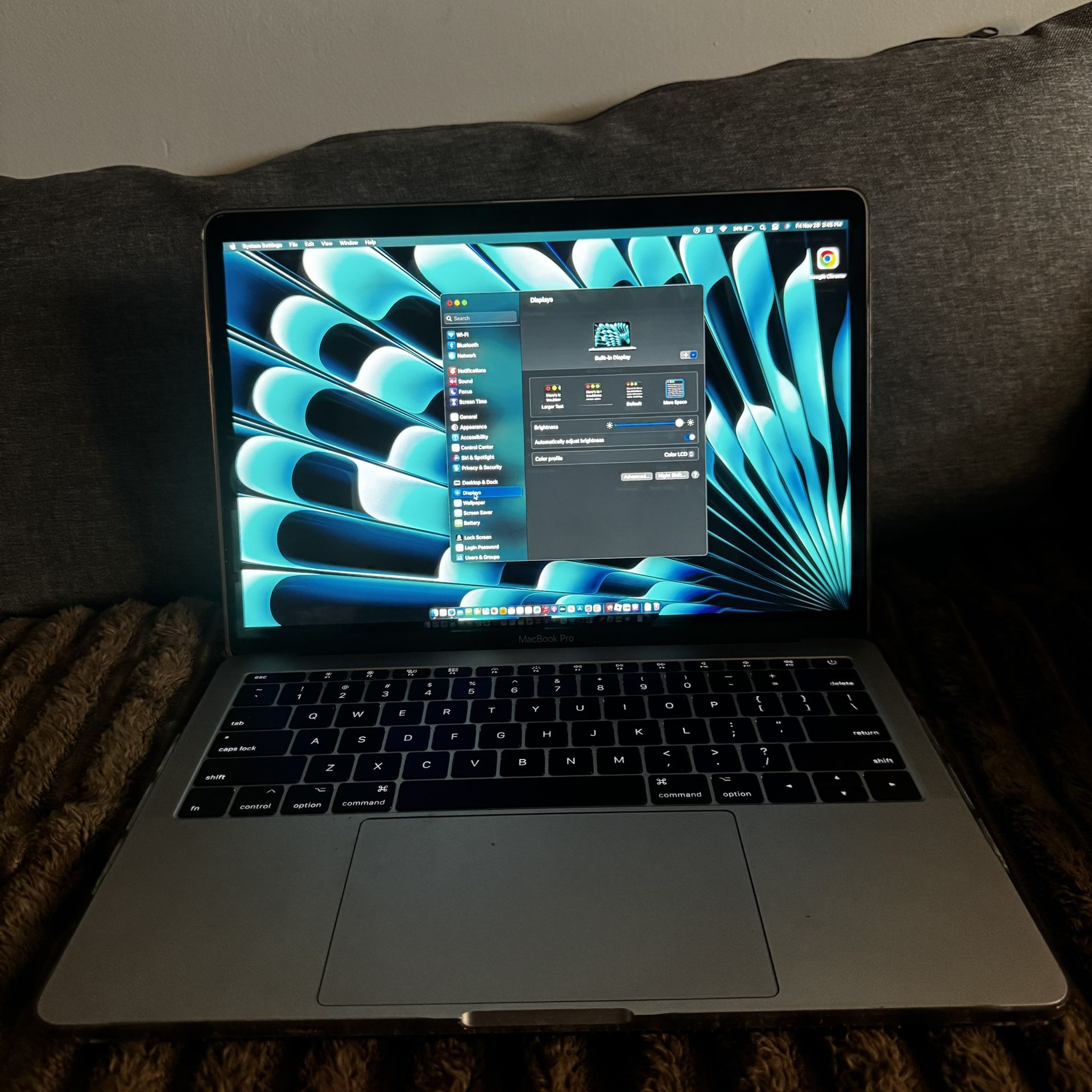 Apple MacBook Pro Intel i5 2.3 GHZ 8GB RAM 13 “(Mid 2017) 256 GB SSD 