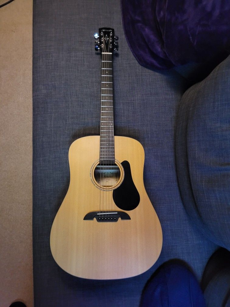 Alvarez AD30 Acoustic Guitar