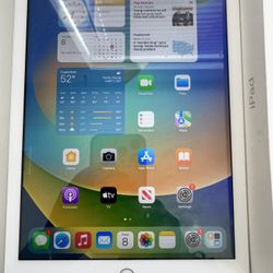 iPad 32gb WiFi  -$125