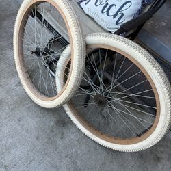 26” Cruiser Wheel Set