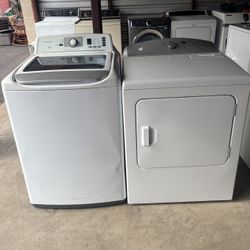 White Insignia Washer And Kenmore Electric Dryer