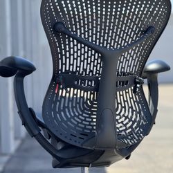 Herman Miller Mirra Office Computer Gaming Chair