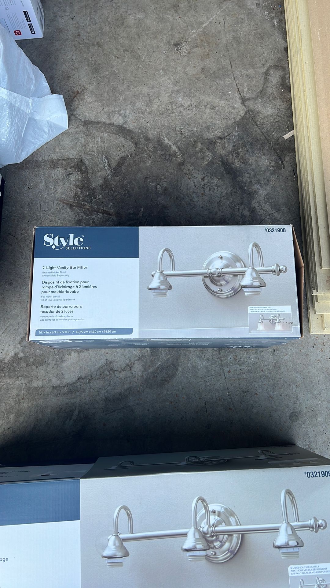 2 Light Vanity Light