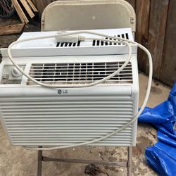 LG Window A/C 