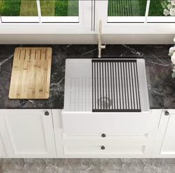 DEERVALLEY 24 in. Farmhouse Single Bowl White Fireclay Workstation Kitchen Sink with Accessories
New in box