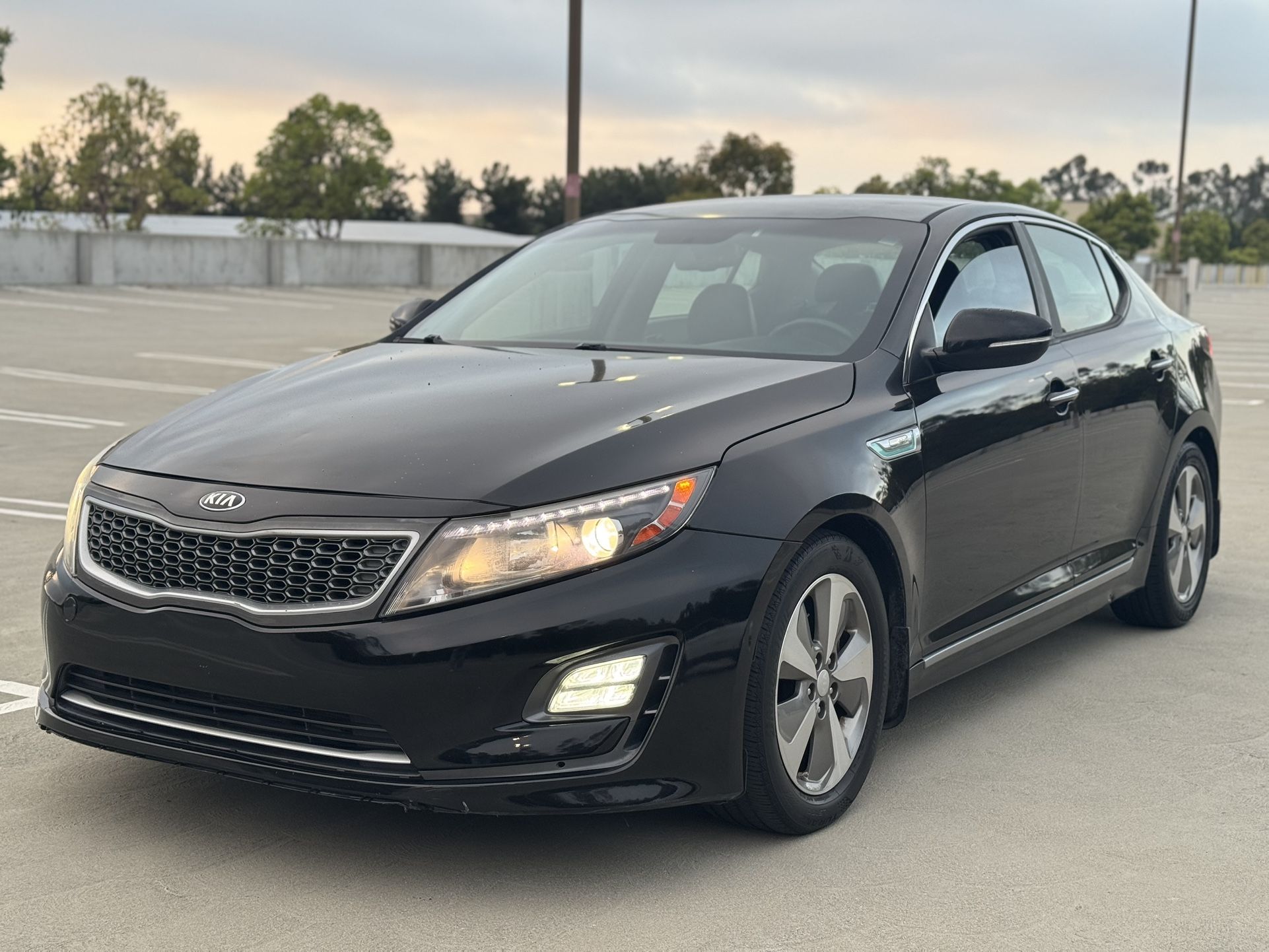 2015 KIA Optima Hybrid