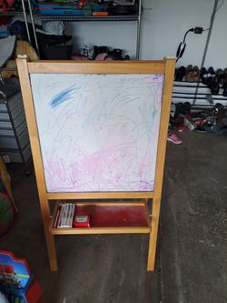 Kids Wooden Art Easel with Whiteboard