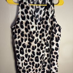 Size Medium Leopard Tank