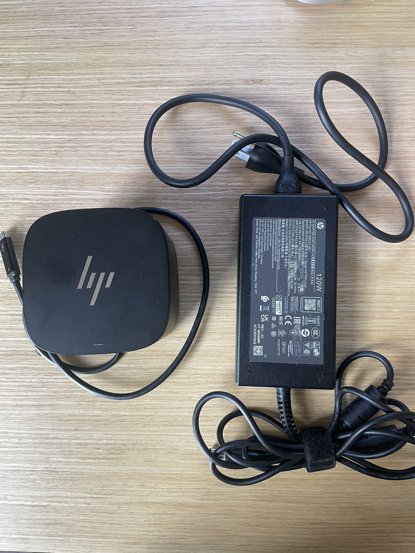 HP G2 Dock Thunderbolt 120W Docking Station