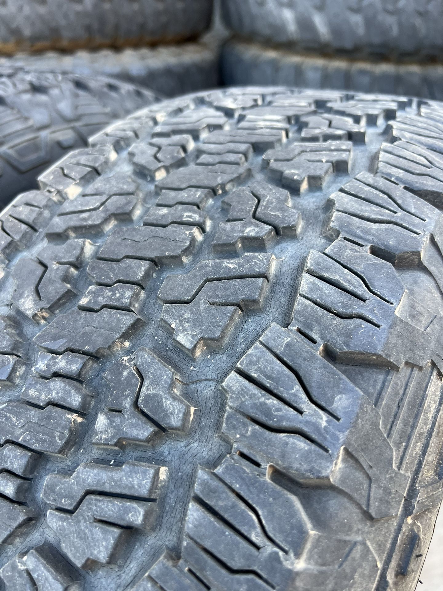 265/70r18