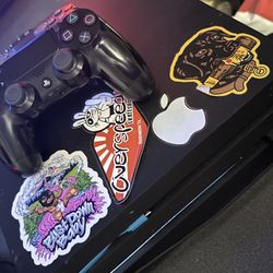 PS4 Pro  