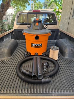 RIDGID 16 Gal. 5.0 Peak HP NXT Shop Vacuum Wet Dry Vac w/Filter, Hose & Attachments