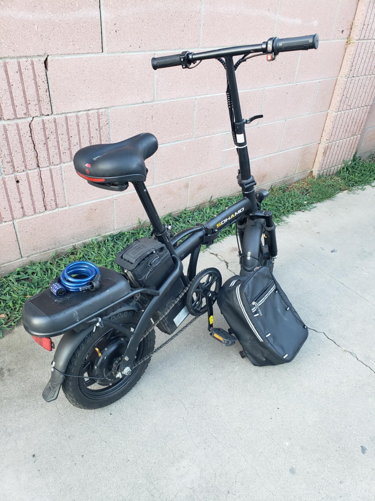 22mph 30miles range. Adult Electric Bike Fold Folding Ebike E-bike. 2 Seat, 2 Extra inner Tube. $360 Is Already Cheap. SOO NOOO sad Stories Please. Co
