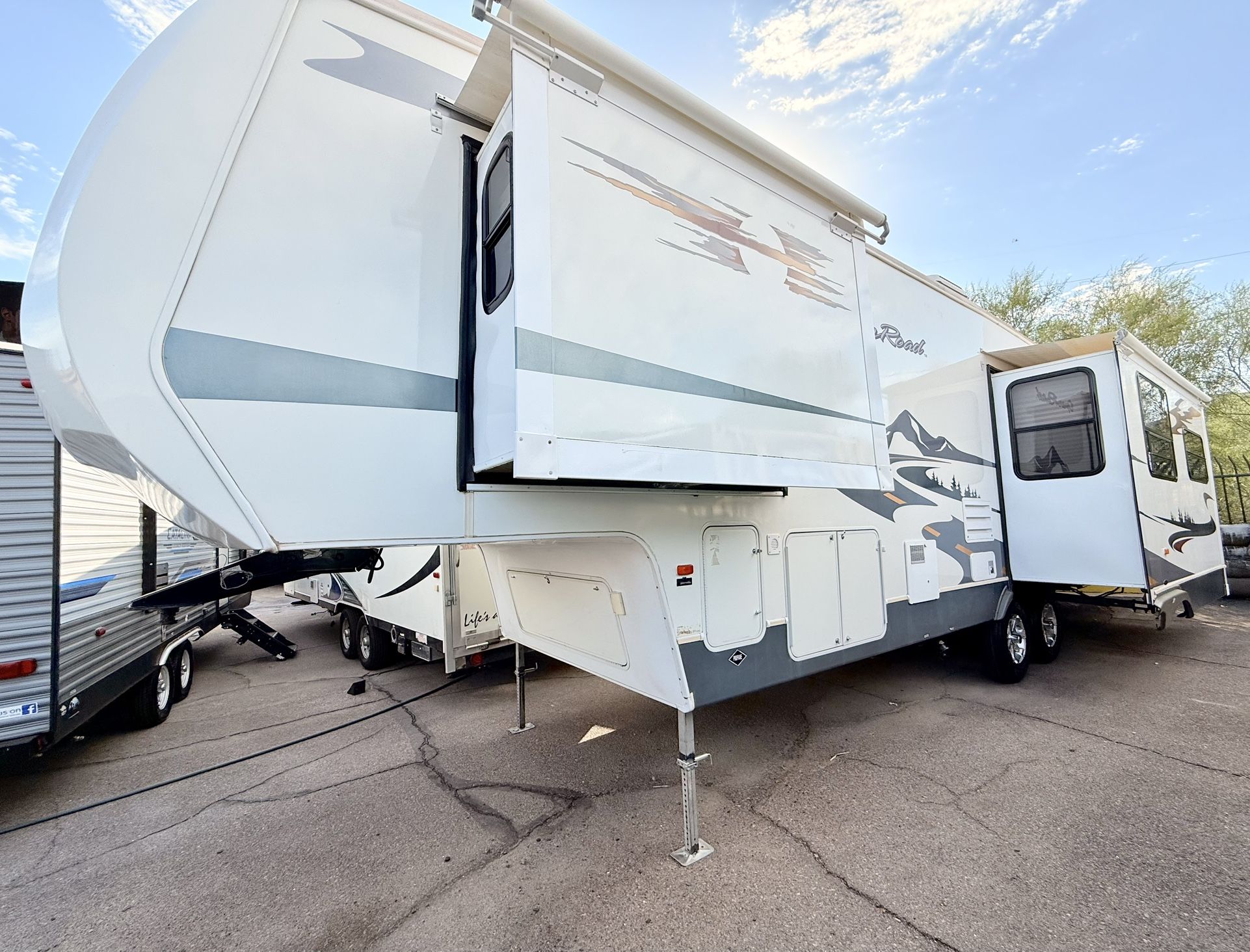 2007 Open Road By Pilgrim Fifth Wheel 35Ft Double Slide Like New