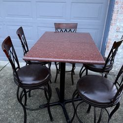 5 Bar Stools /table 