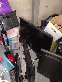 HUGE STORAGE SALE TODAY AND TOMORROW ONLY 4/13-4/14