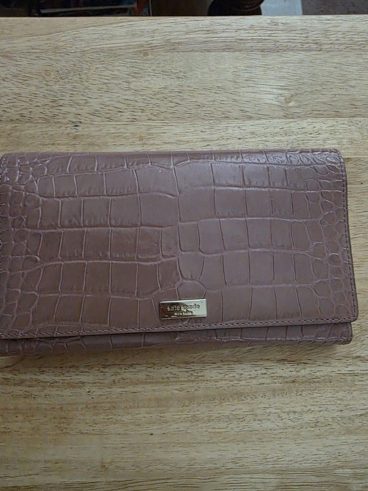 Kate Spade New York Wallet