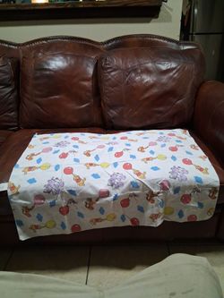 Vintage Disney Winnie the Pooh Flannel Baby Blanket – Cloud & Balloon Print