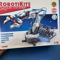 Robotikits Hydraulic Arm Edge