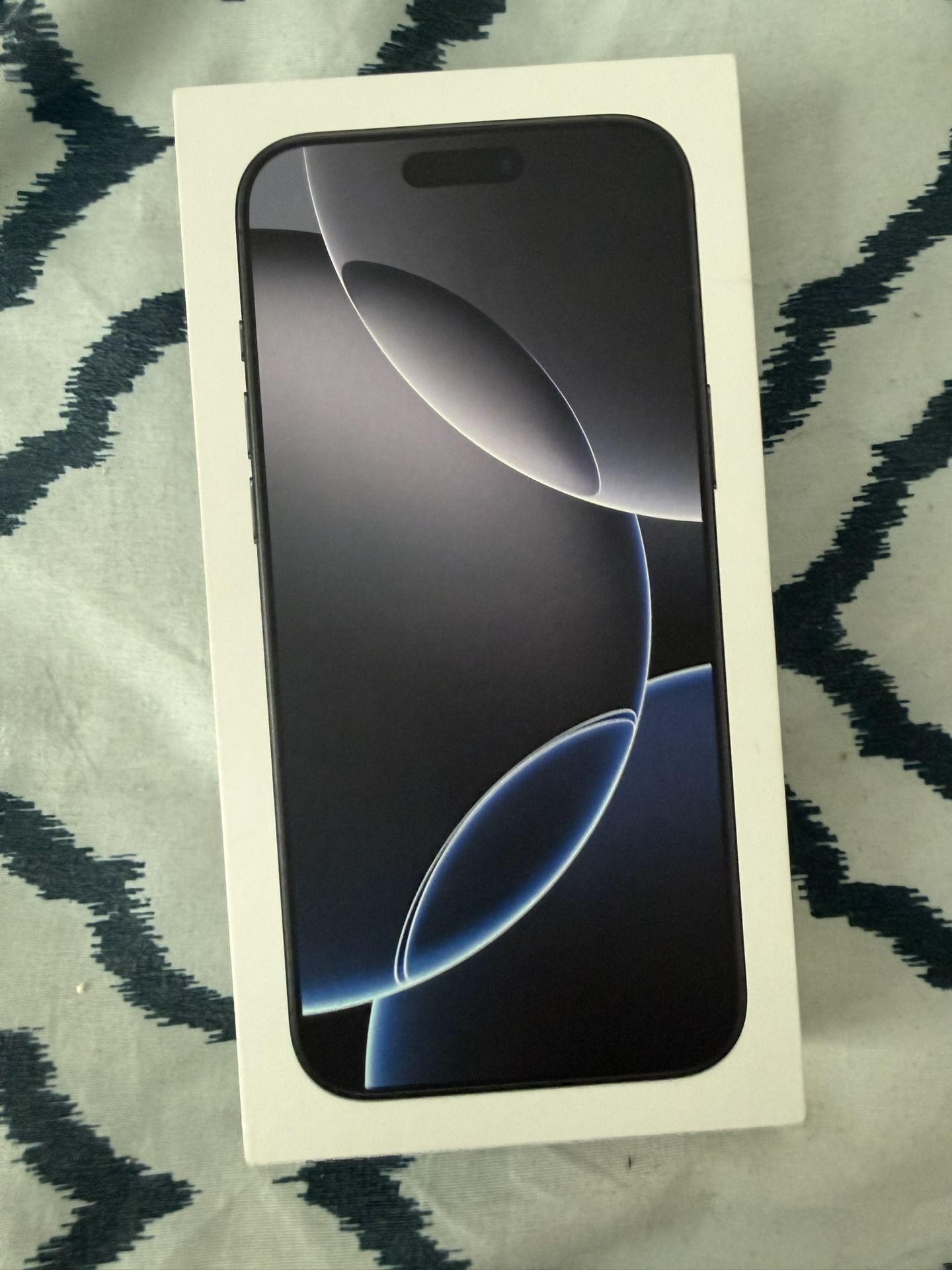 iphone 16 pro max 256gb price negotiable 