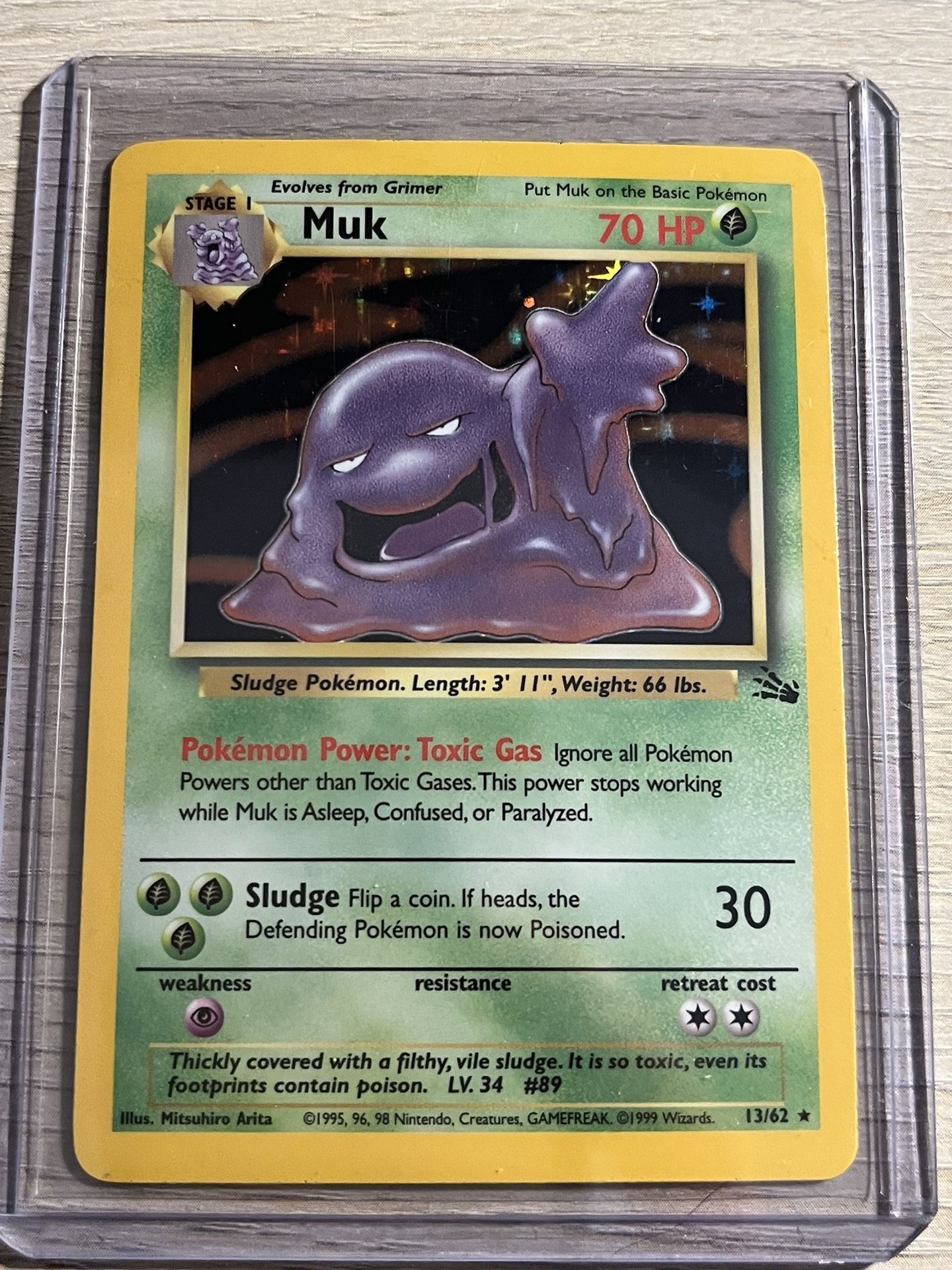 Muk Rare Holo Pokemon Card Fossil Set 13/62