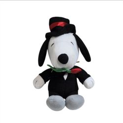 Whitman's Russell Stover Valentine's Tuxedo Snoopy Small Plush 7" Tall Vintage