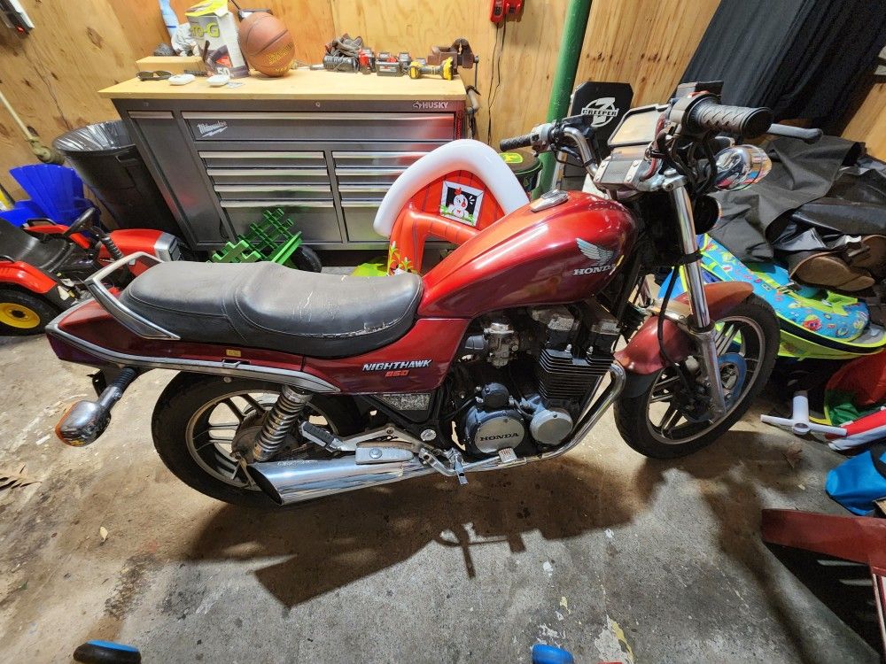 1985 Honda Nighthawk 650