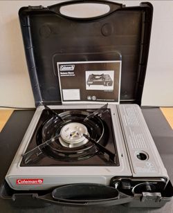 COLEMAN CAMPING GAS STOVE
