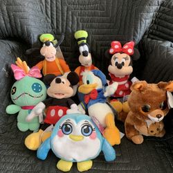 8 Disney character plush bundle