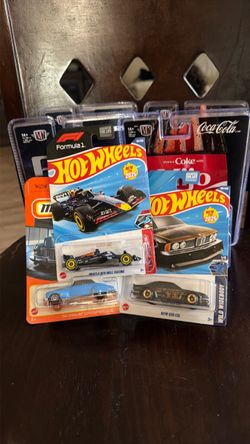 Hot Wheels & matchbox BMW, Red Bull Cadillac   P-2
