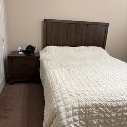 Queen Bed Frame And Nightstand 