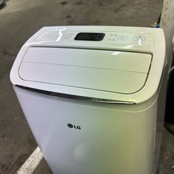 LG 10,000 BTU Air Conditioner With Remote