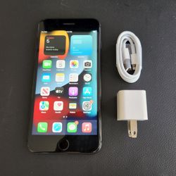 iPhone 8 Plus 128gb - UNLOCKED - Like New 