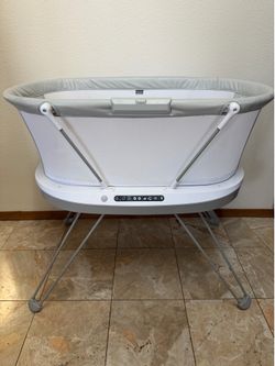 Fisher-Price Luminate baby Bassinet