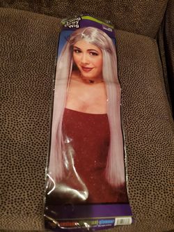 Long Gray Halloween Wig. In Bag