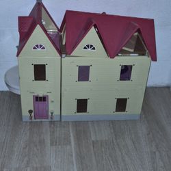 Doll House 
