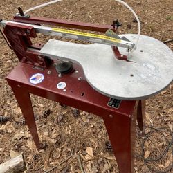 RBI  HAWK PRECISION SCROOL SAW MODEL 220 