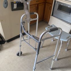 Walker With Armrest