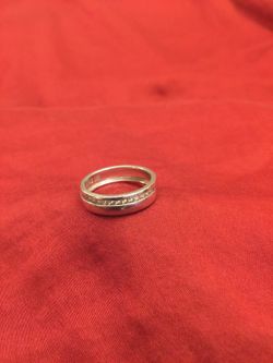 Size 8 .925 silver ring