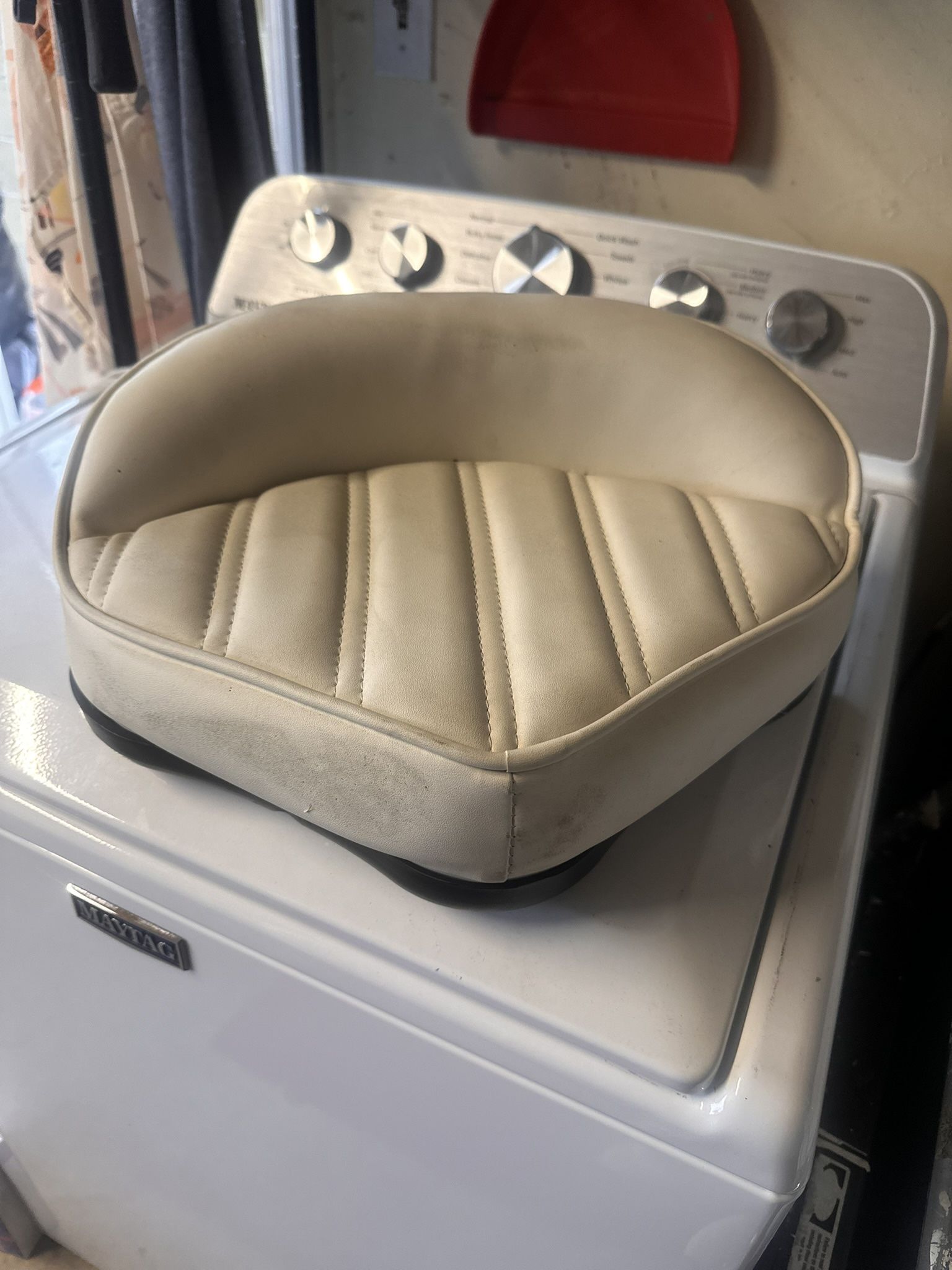 Focket Boat Casting Seat