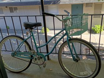 Cruiser Bike with Basket