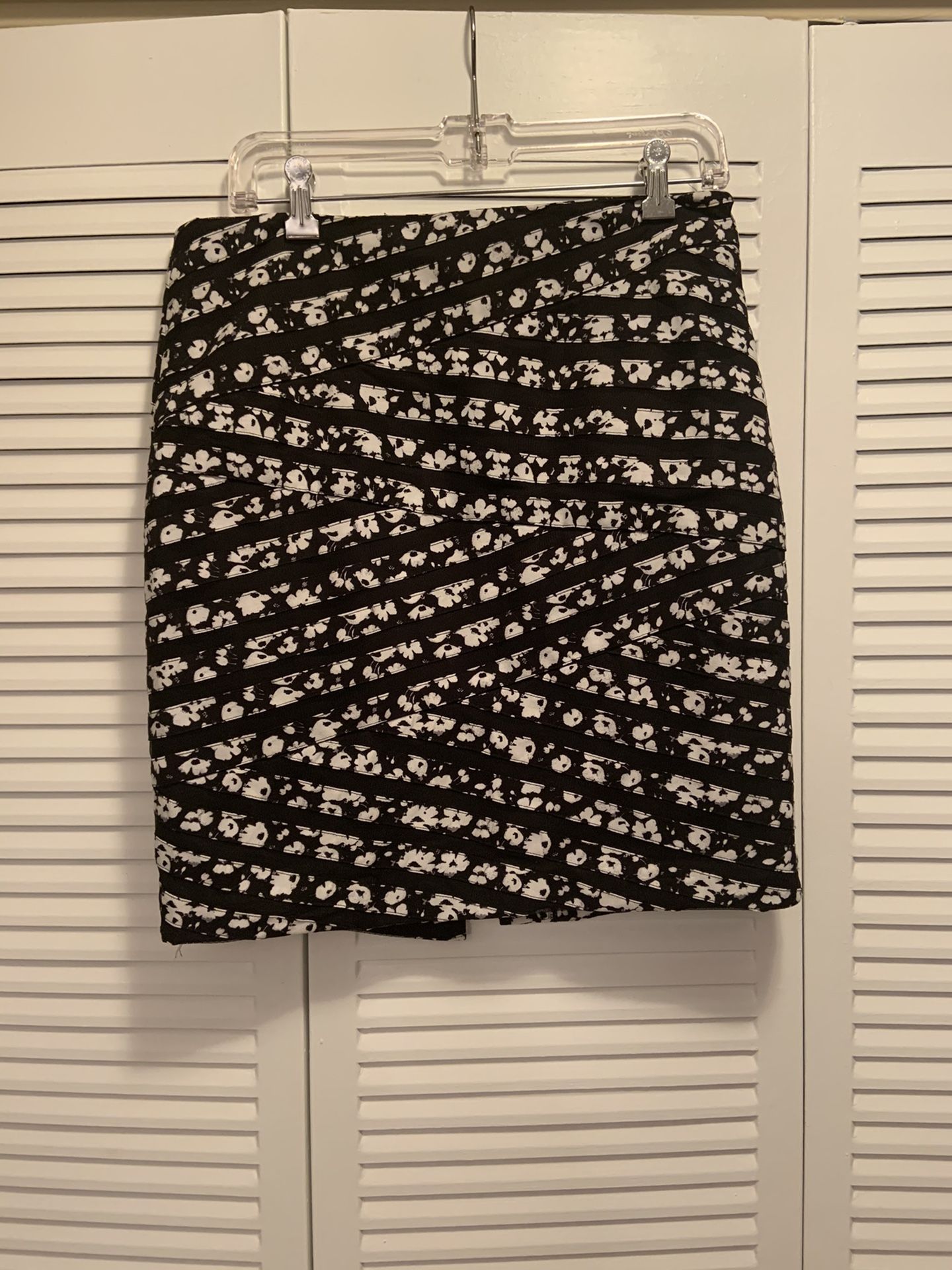 WHBM Bandage Style Pencil Skirt 