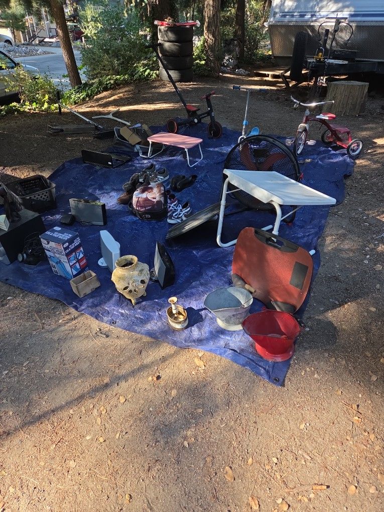 YARD SALE