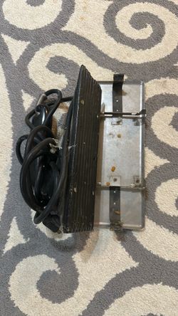 Iron head electric carpet seaming