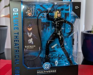 McFarlane DC Multiverse Collector Edition Catwoman Theatrical Battle Damaged