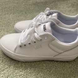 Vans Female White Shoes, Only Worn Once Size:7 