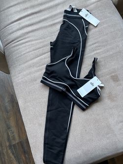Womens black alo set