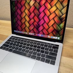 2019 13” MacBook Pro - 1.4 GHz i5 - 16GB - 500GB SSD