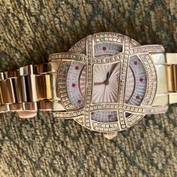 OLYMPIA 10 YR 38mm · 20 Diamonds