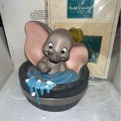 WDCC : Simply Adorable Dumbo